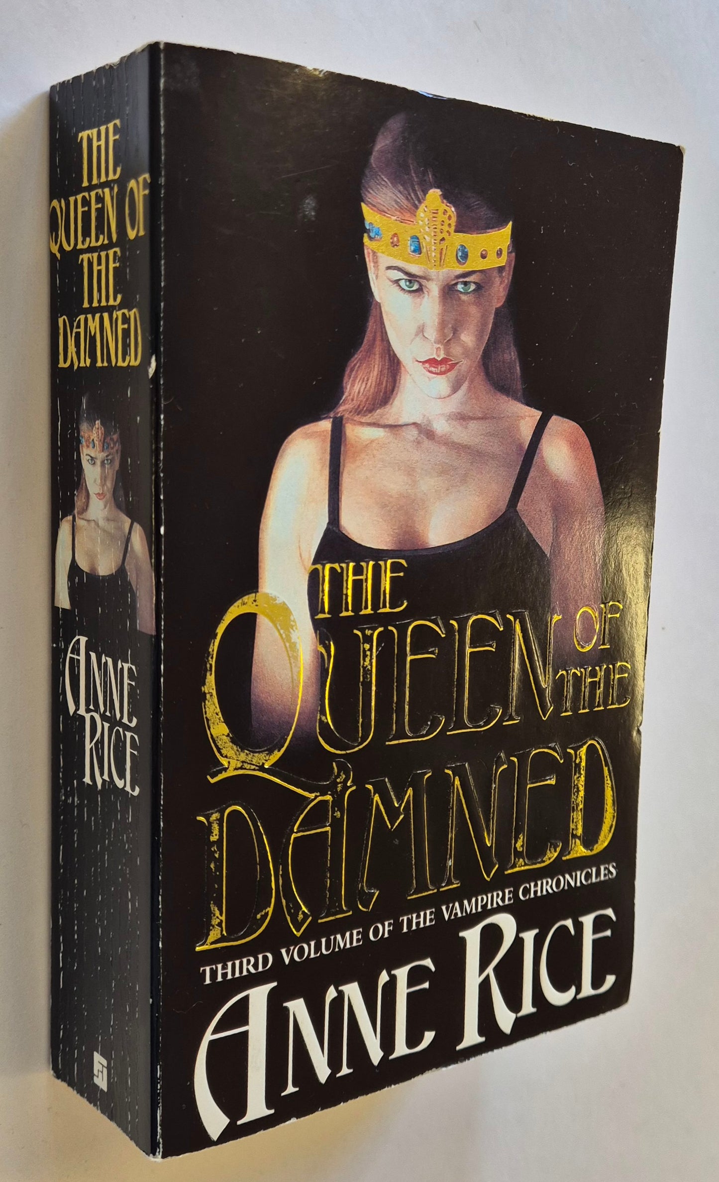 The Queen of the Damned (The Vampire Chronicles #3) by Anne Rice