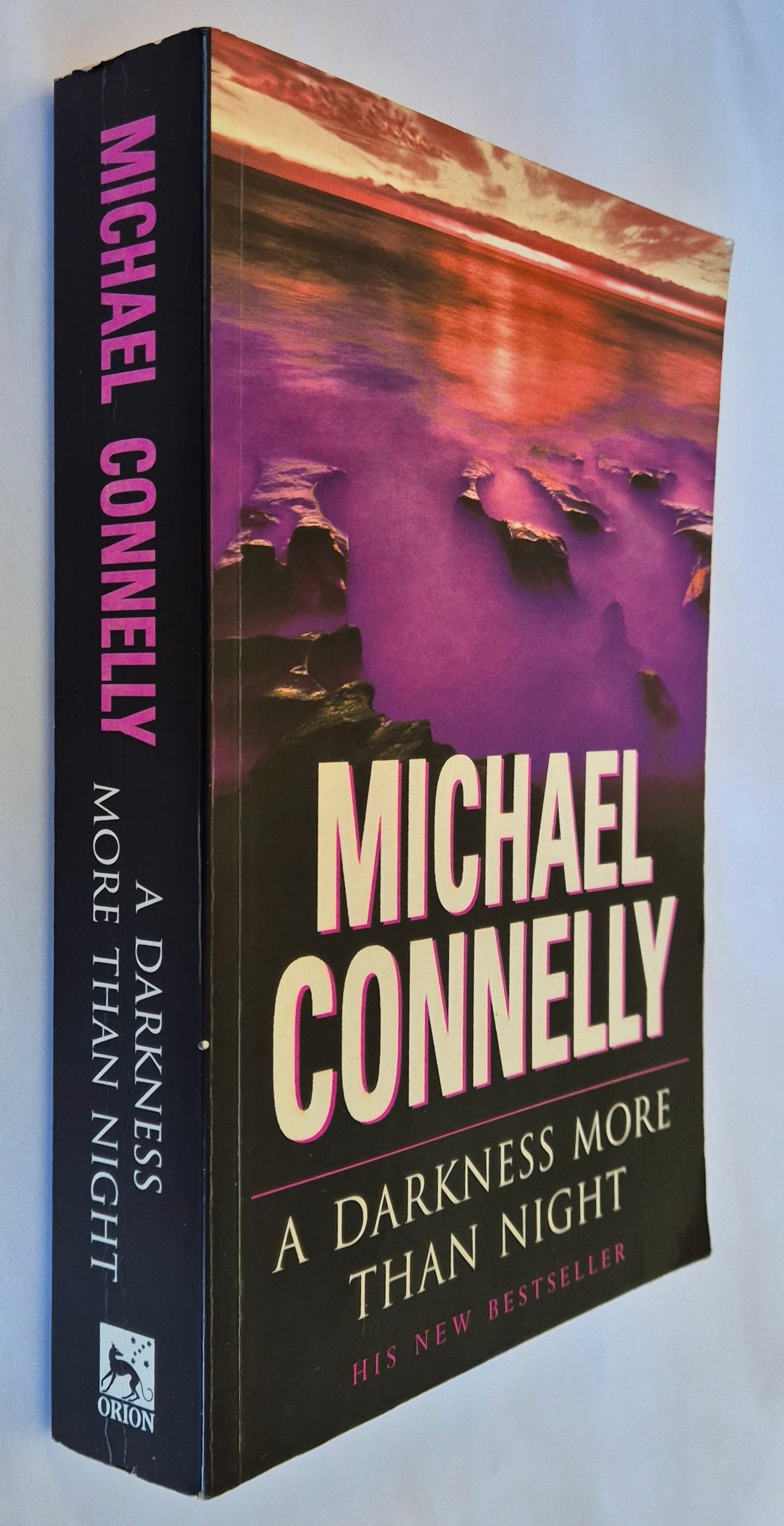 A Darkness More Than Night (Harry Bosch #7 + Terry McCaleb #2) by Michael Connelly