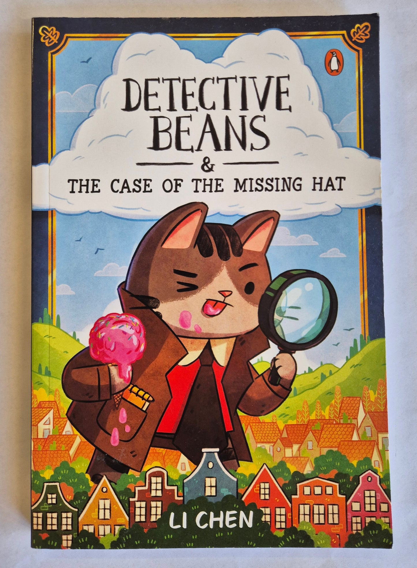 Detective Beans & The Case of the Missing Hat by Li Chen