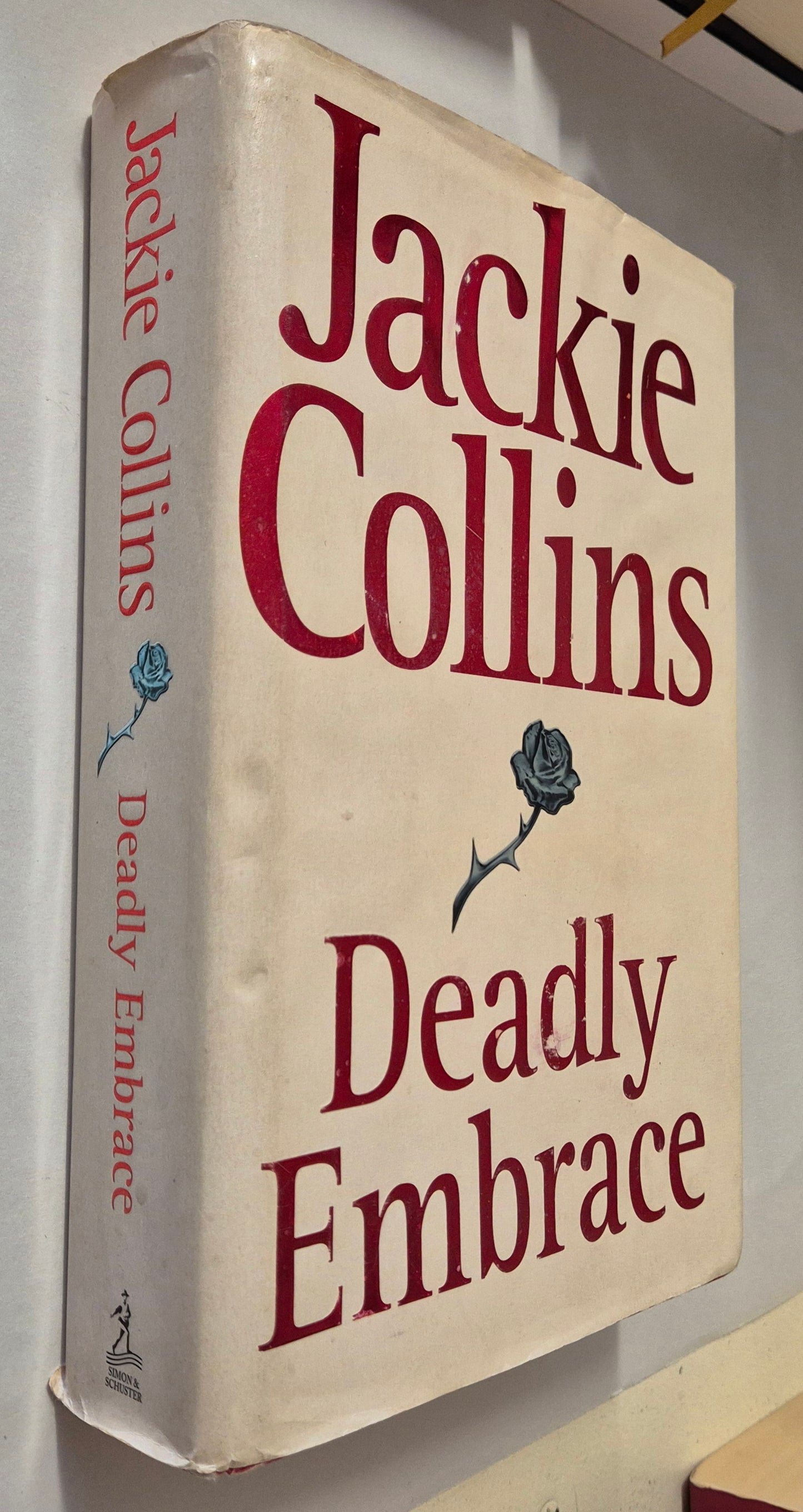 Deadly Embrace (Madison Castelli #2) by Jackie Collins
