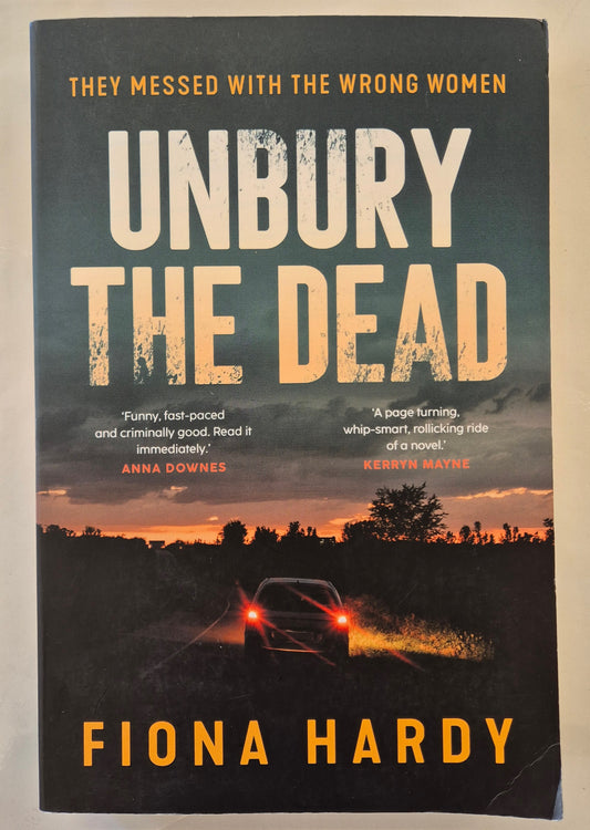 Unbury the Dead (Alice and Teddy #1) by Fiona Hardy