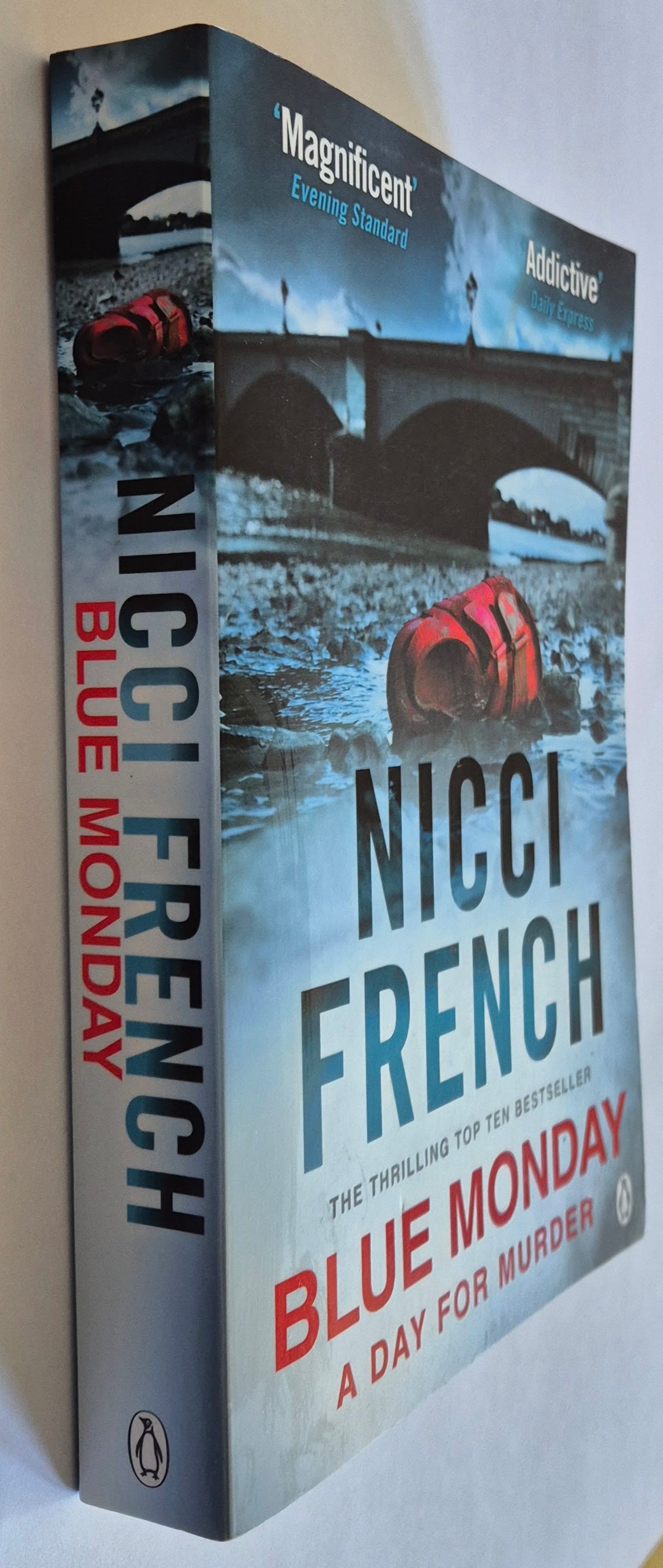 Blue Monday (Frieda Klein #1) by Nicci French