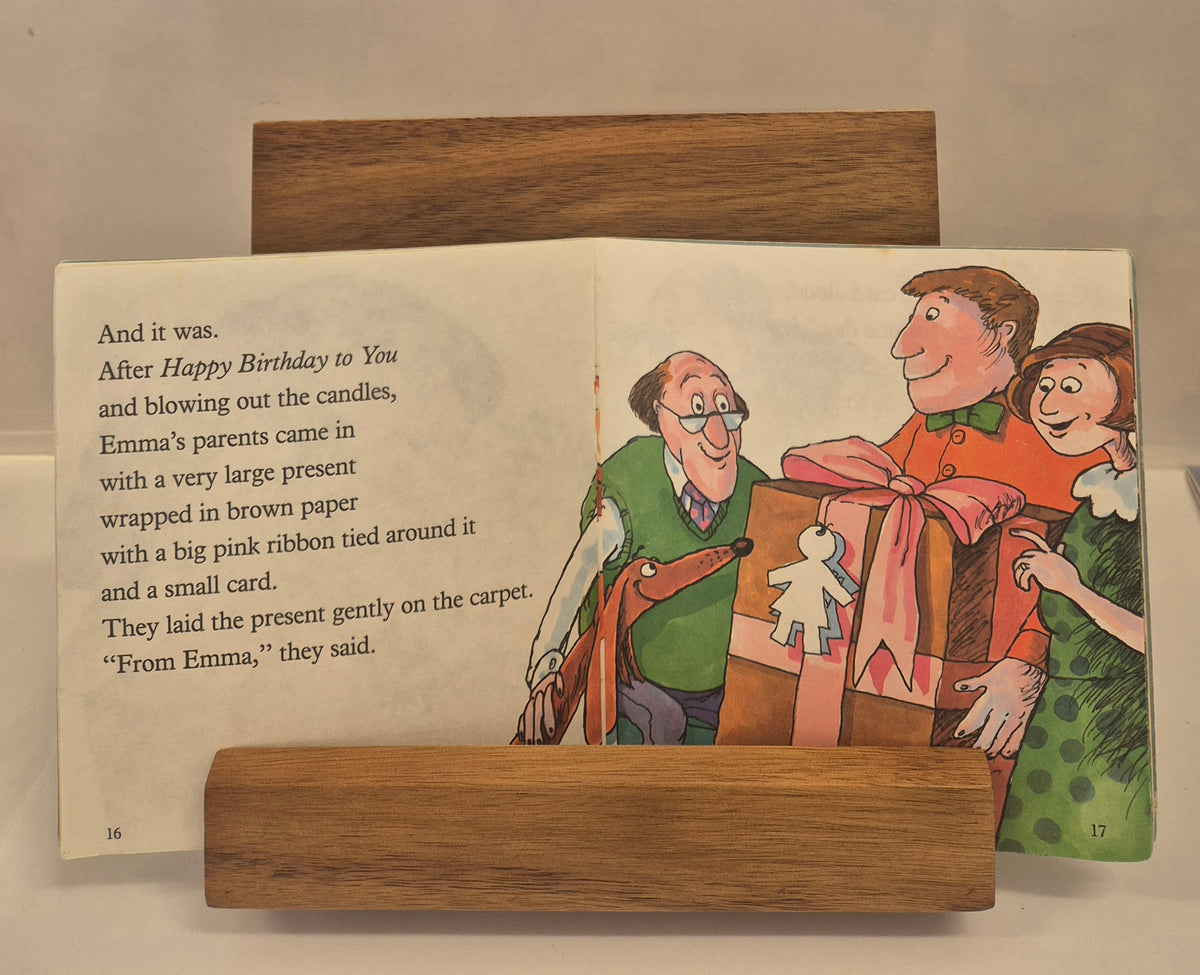 Emma's Present by John Parker (Cocky's Circle Little Books)