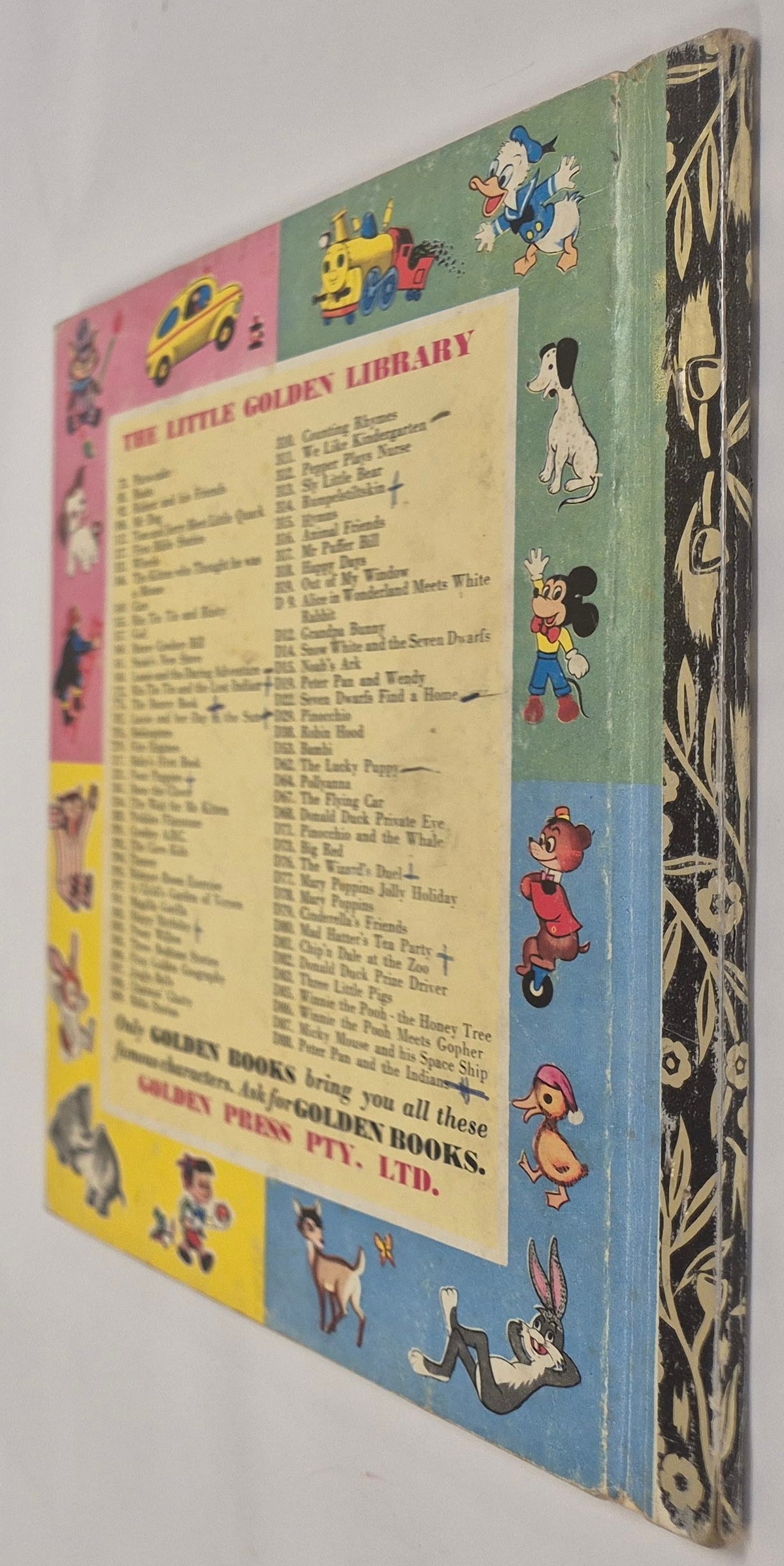 Lassie and Her Day In the Sun by Charles Spain Verral (A Little Golden Book)