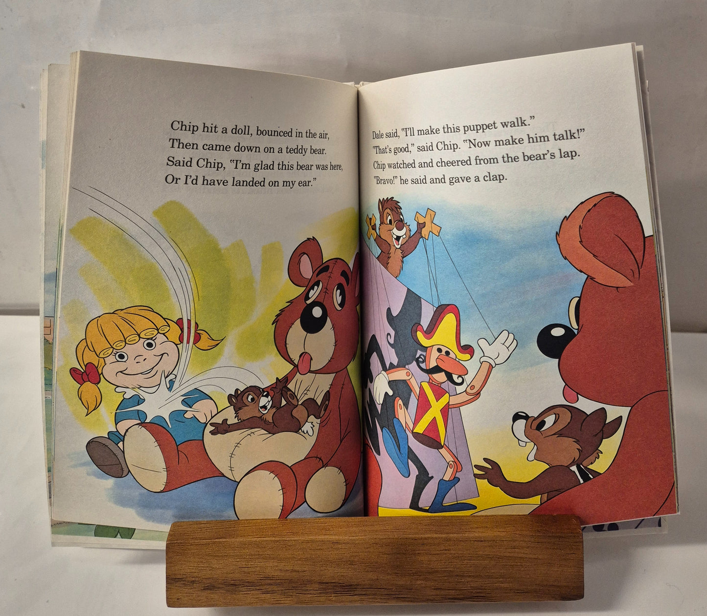 A Disney Rhyming Reader: Chip and Dale's Night in the Toy Store - Fun with Toy Words