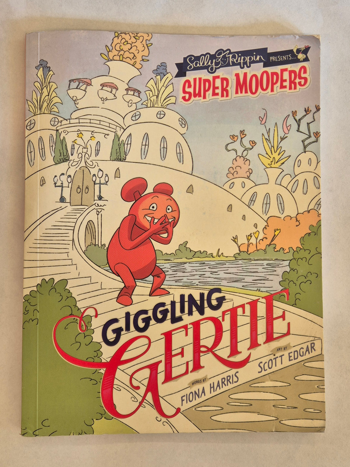 Giggling Gertie by Fiona Harris | Sally Rippin Presents Super Moopers
