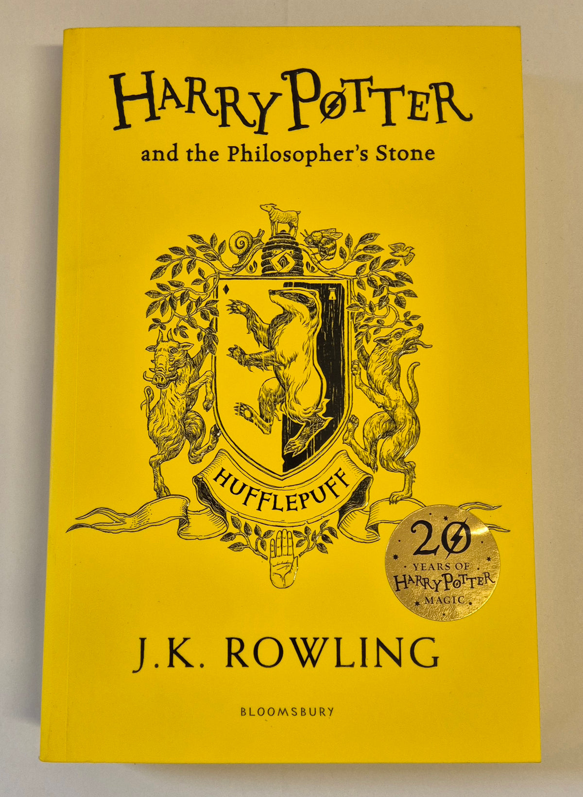 Harry Potter and The Philosopher's Stone (Harry Potter #1) (Hufflepuff Edition) by J. K. Rowling