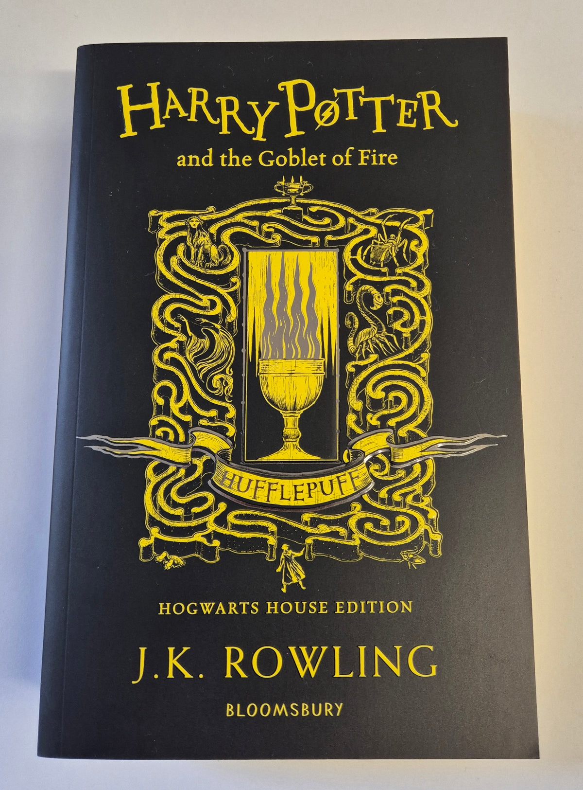 Harry Potter and the Goblet of Fire (Harry Potter #4) (Hufflepuff Edition) by J. K. Rowling