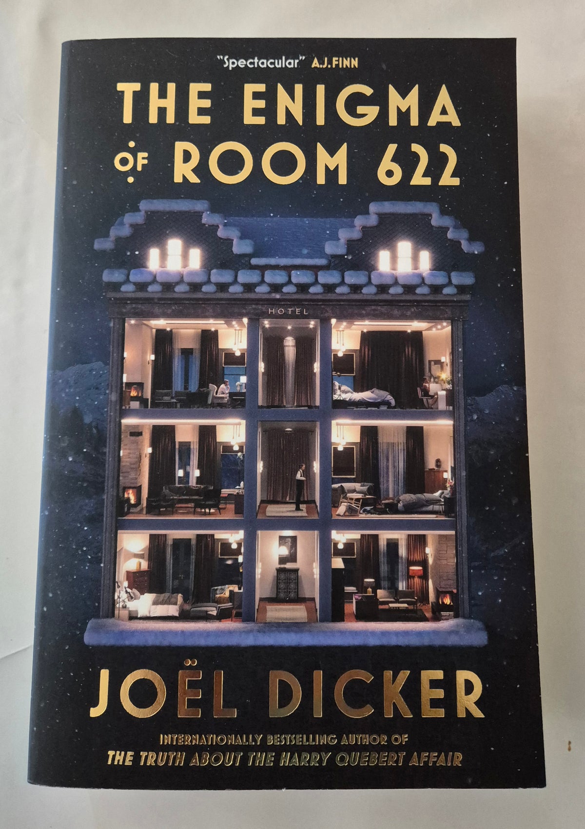 The Enigma of Room 622 by Joel Dicker