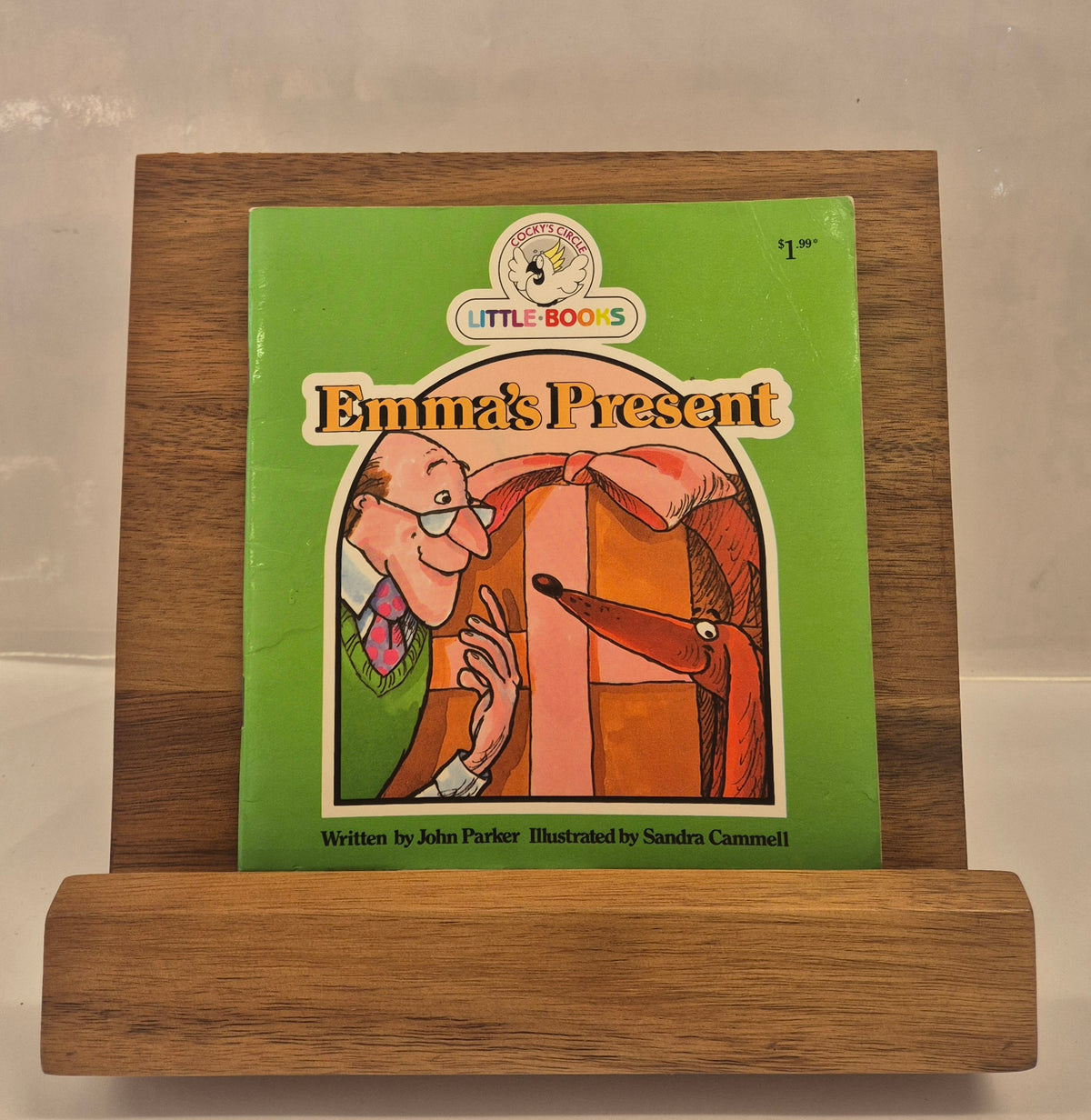 Emma's Present by John Parker (Cocky's Circle Little Books)