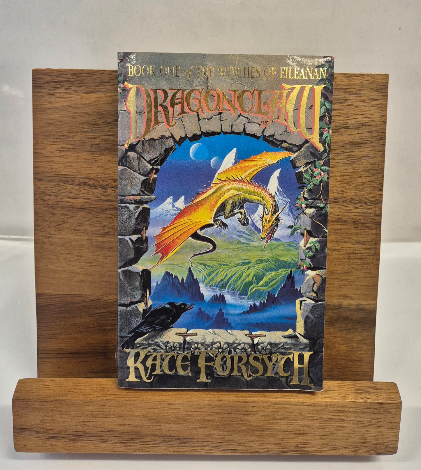 Dragonclaw (The Witches of Eileanan #1) by Kate Forsyth