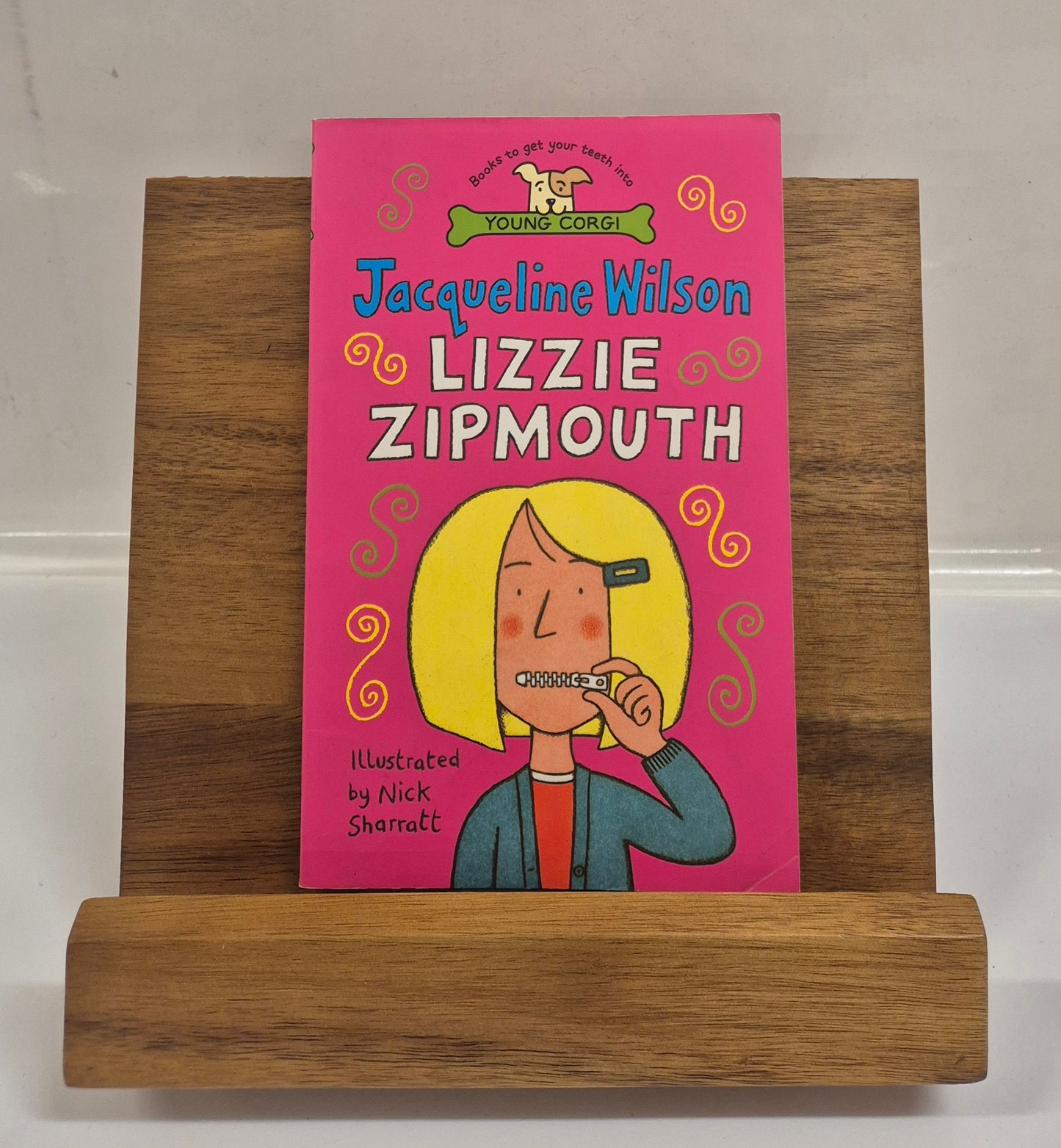 Lizzie Zipmouth by Jacqueline Wilson