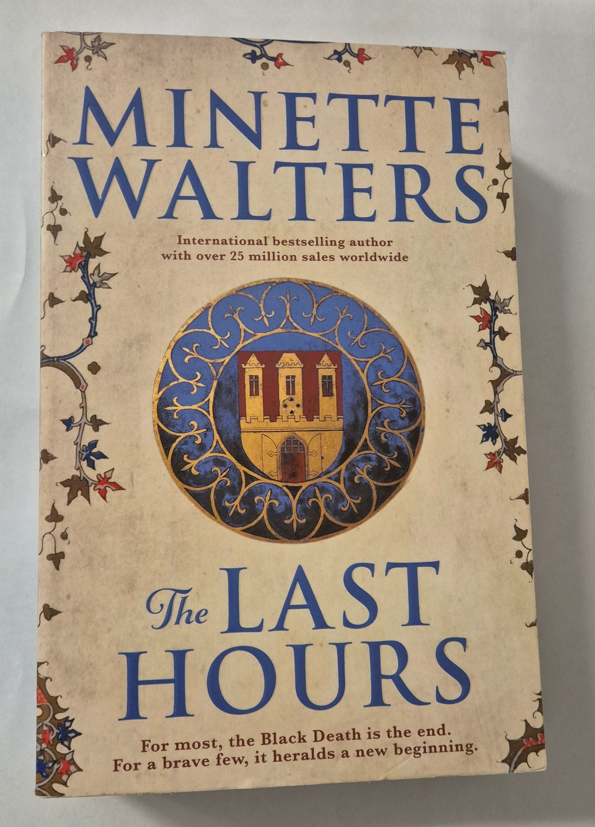 The Last Hours (Black Death #1) by Minette Walters
