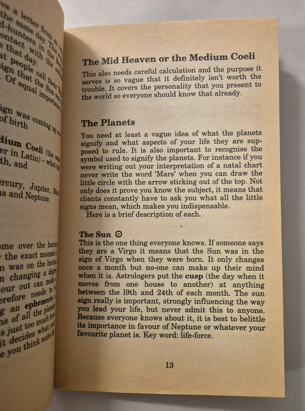 The Bluffer's Guide to Astrology & Fortune Telling by Alexander C. Rae