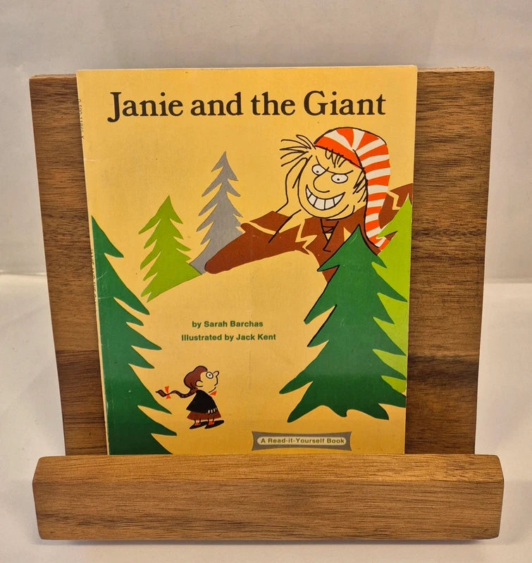 Janie and the Giant (A Read-It-Yourself Book) by Sarah Barchas