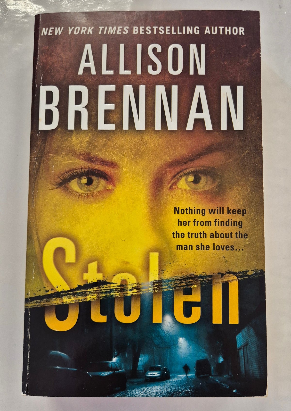 Stolen (Lucy Kincaid #6) by Allison Brennan