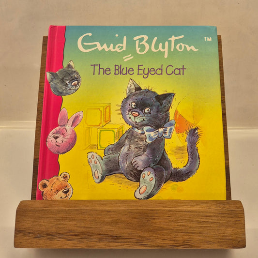 The Blue Eyed Cat by Enid Blyton (Board Book)