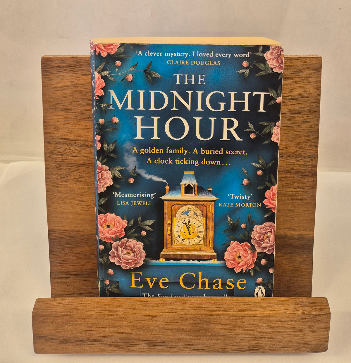 The Midnight Hour by Eve Chase