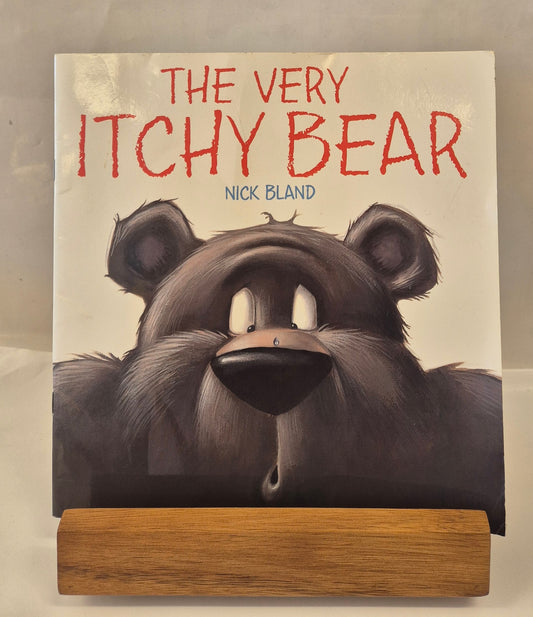 The Very Itchy Bear (The Bear #2) by Nick Bland