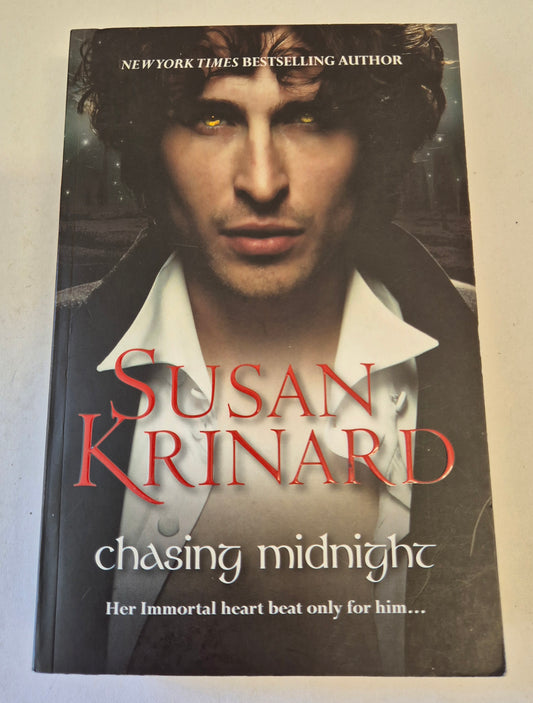 Chasing Midnight (Vampire/Werewolf Trilogy #1) by Susan Krinard