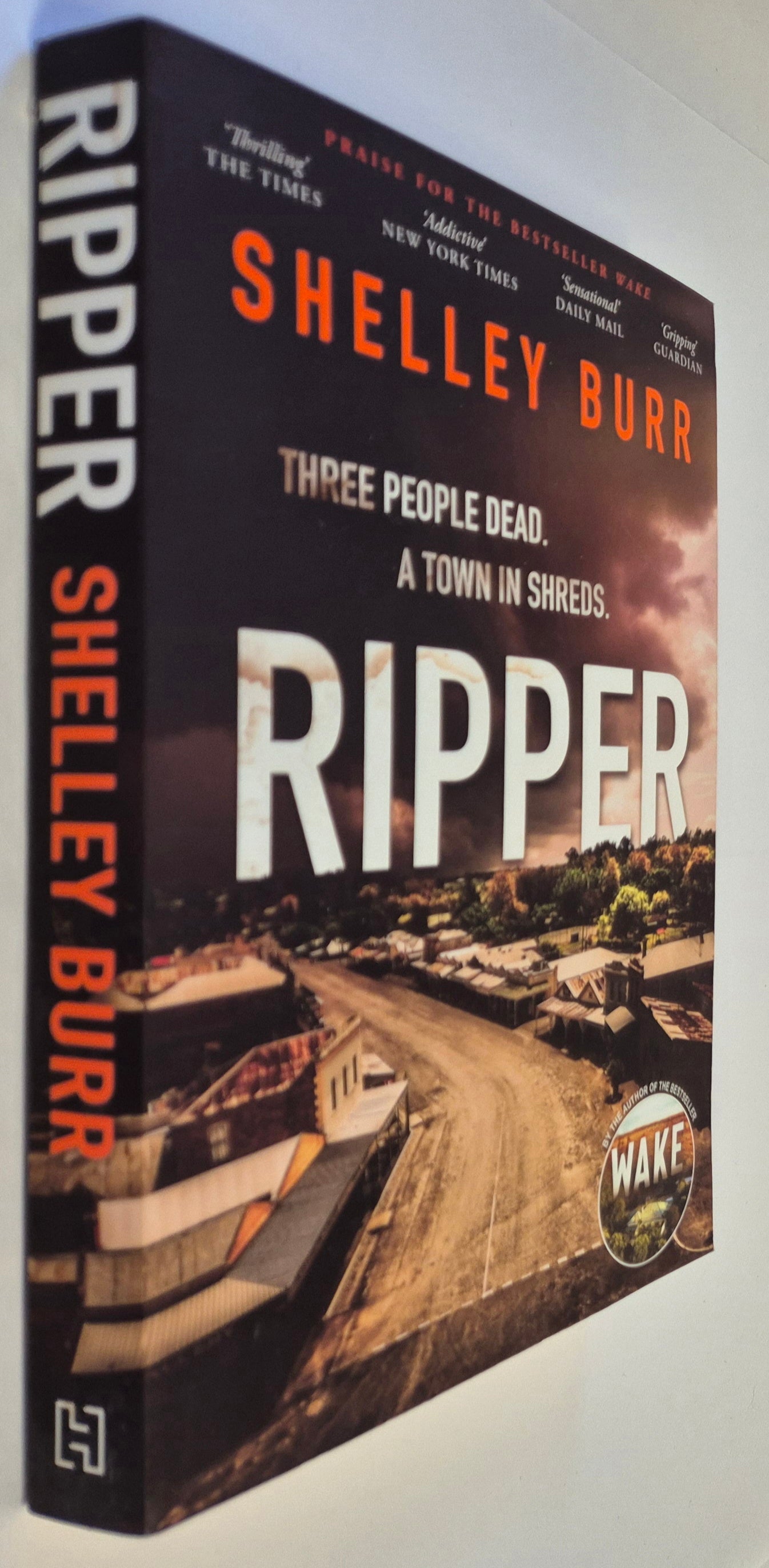 Ripper (PI Lane Holland #2) by Shelley Burr