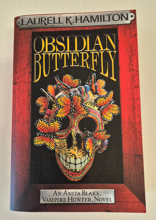 Obsidian Butterfly (Anita Blake Vampire Hunter #9) by Laurell K. Hamilton