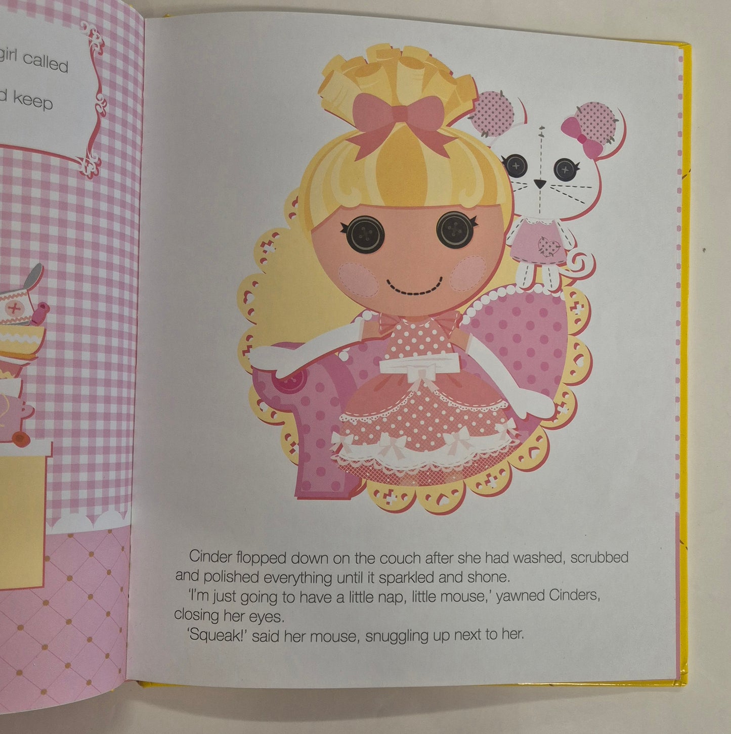 Tales From Lalaloopsy Land: Cinder Slippers and Prince Handsome by Amy Junor