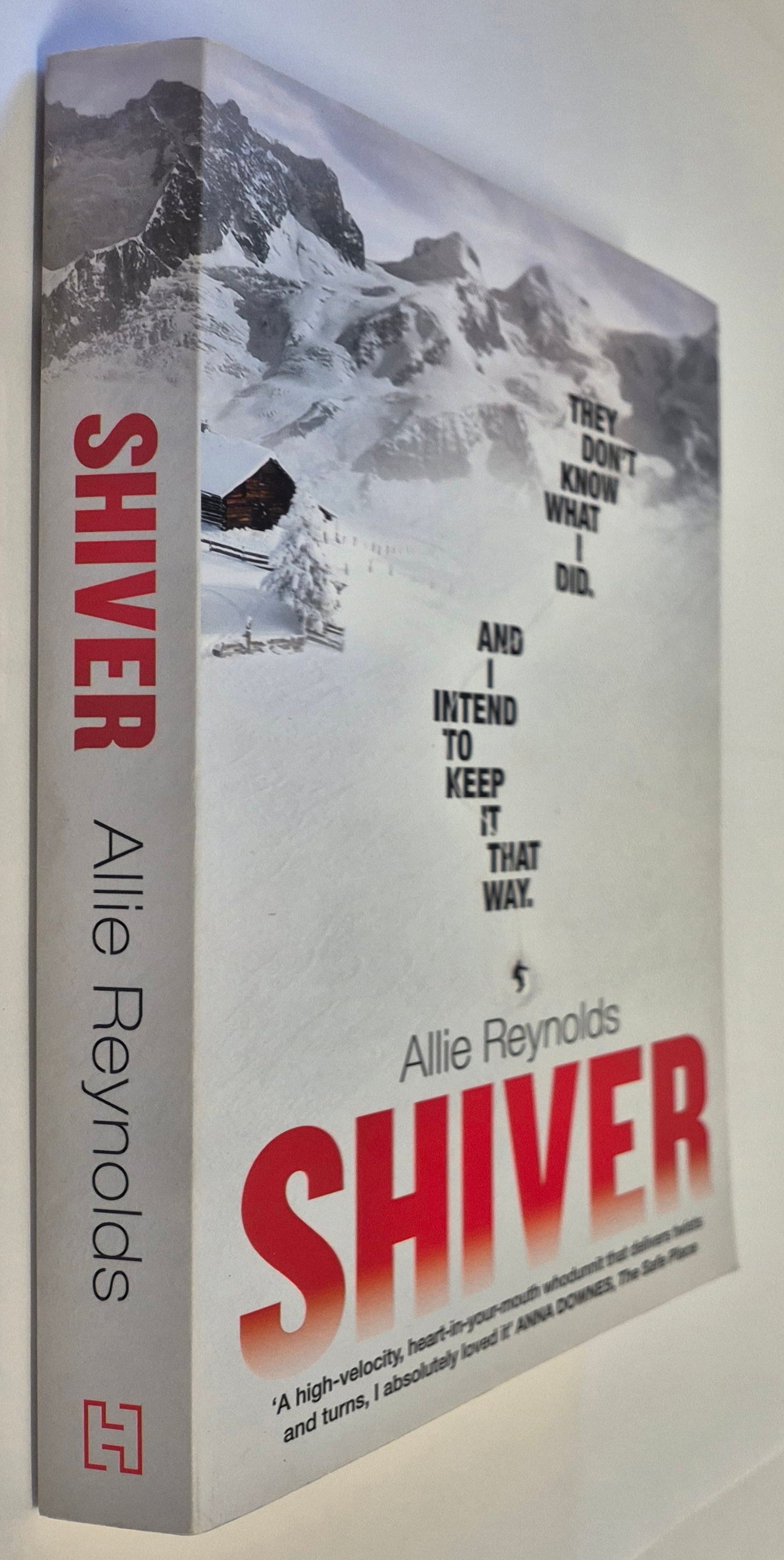 Shiver by Allie Reynolds