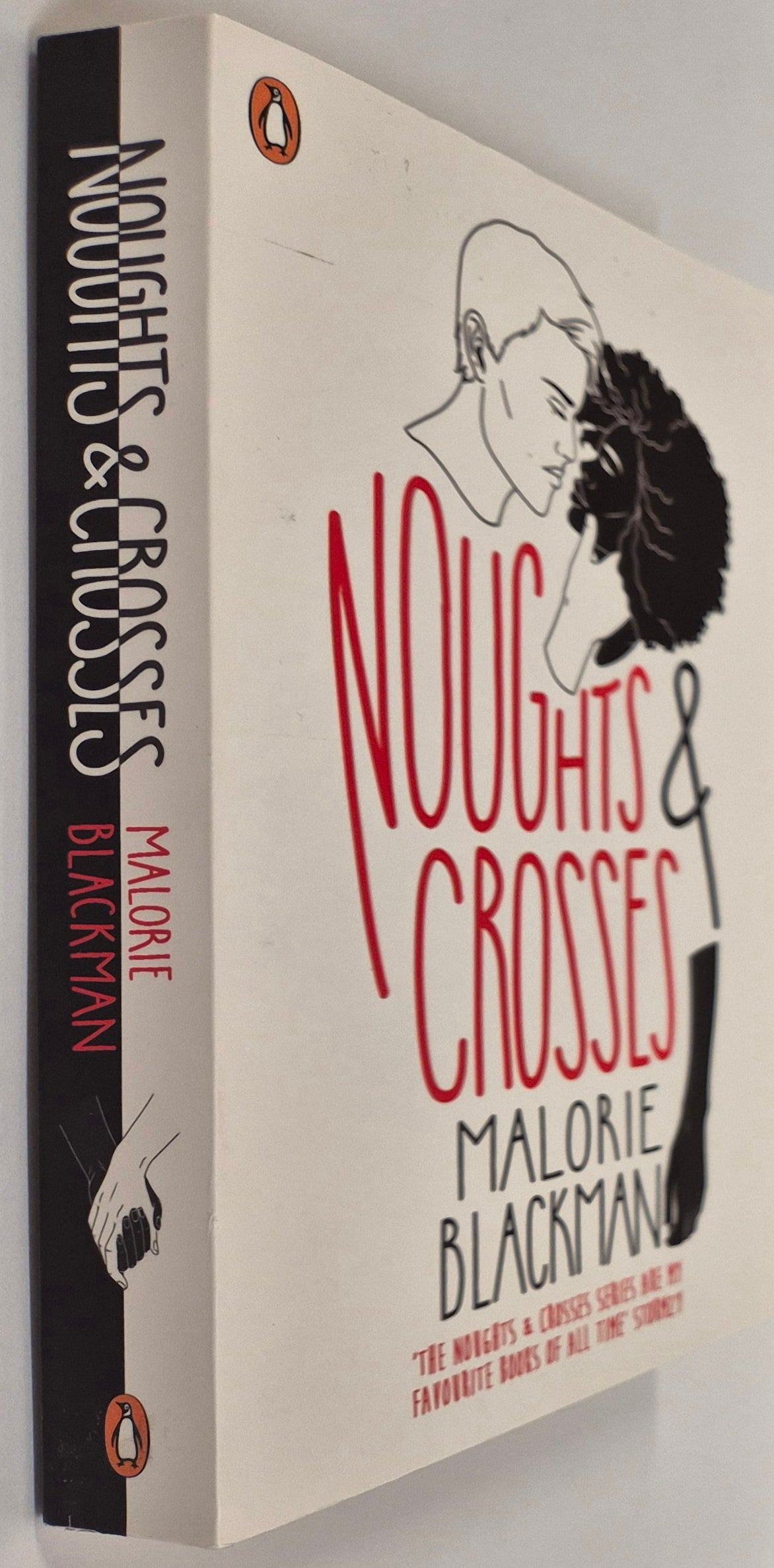 Noughts & Crosses (Noughts and Crosses #1) by Malorie Blackman