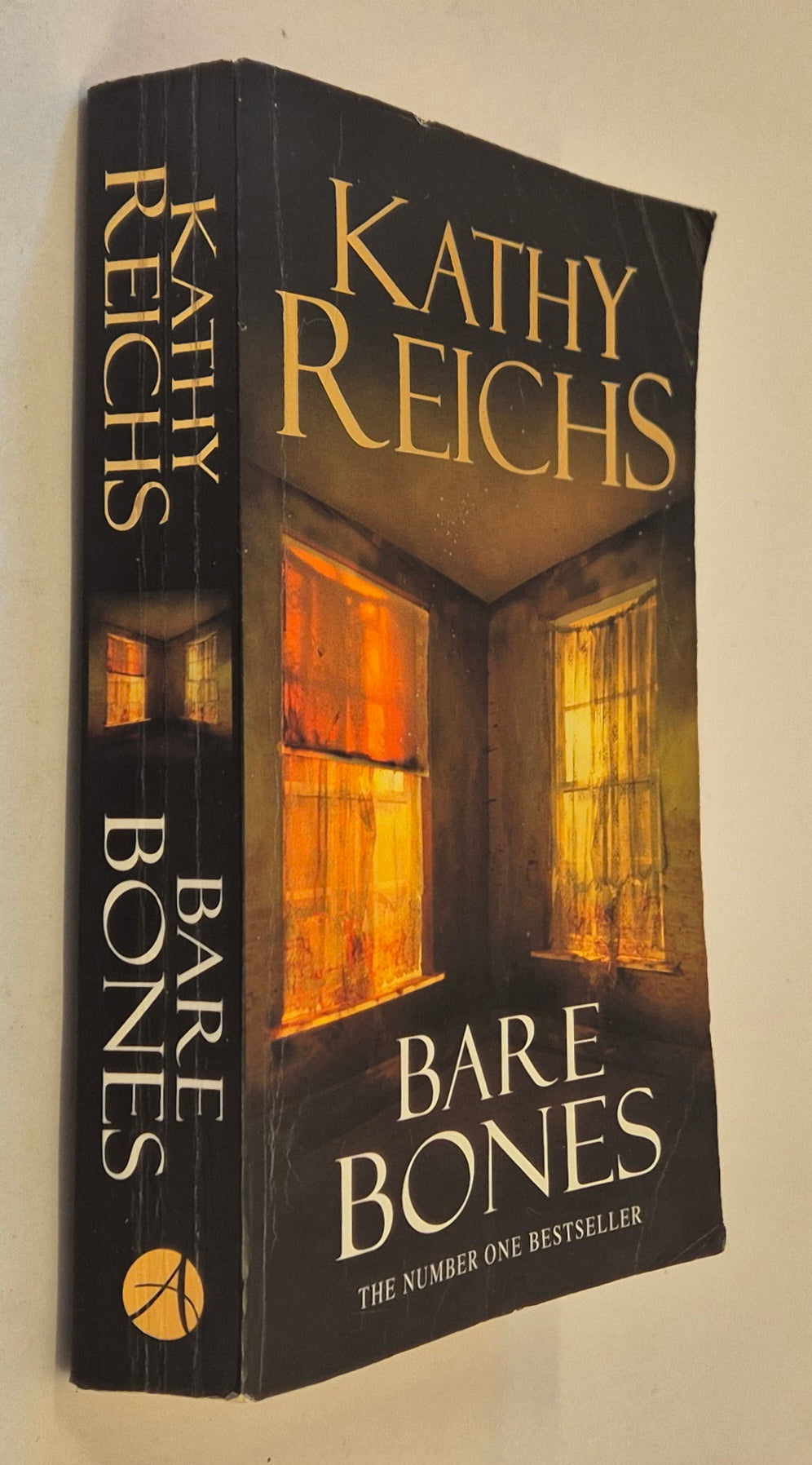 Bare Bones (Temperance Brennan #6) by Kathy Reichs