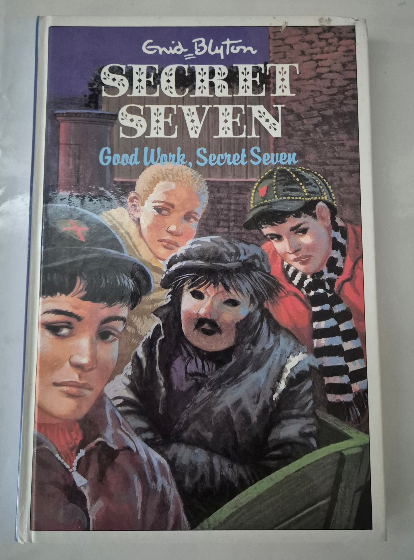 Good Work, Secret Seven (The Secret Seven #6) by Enid Blyton