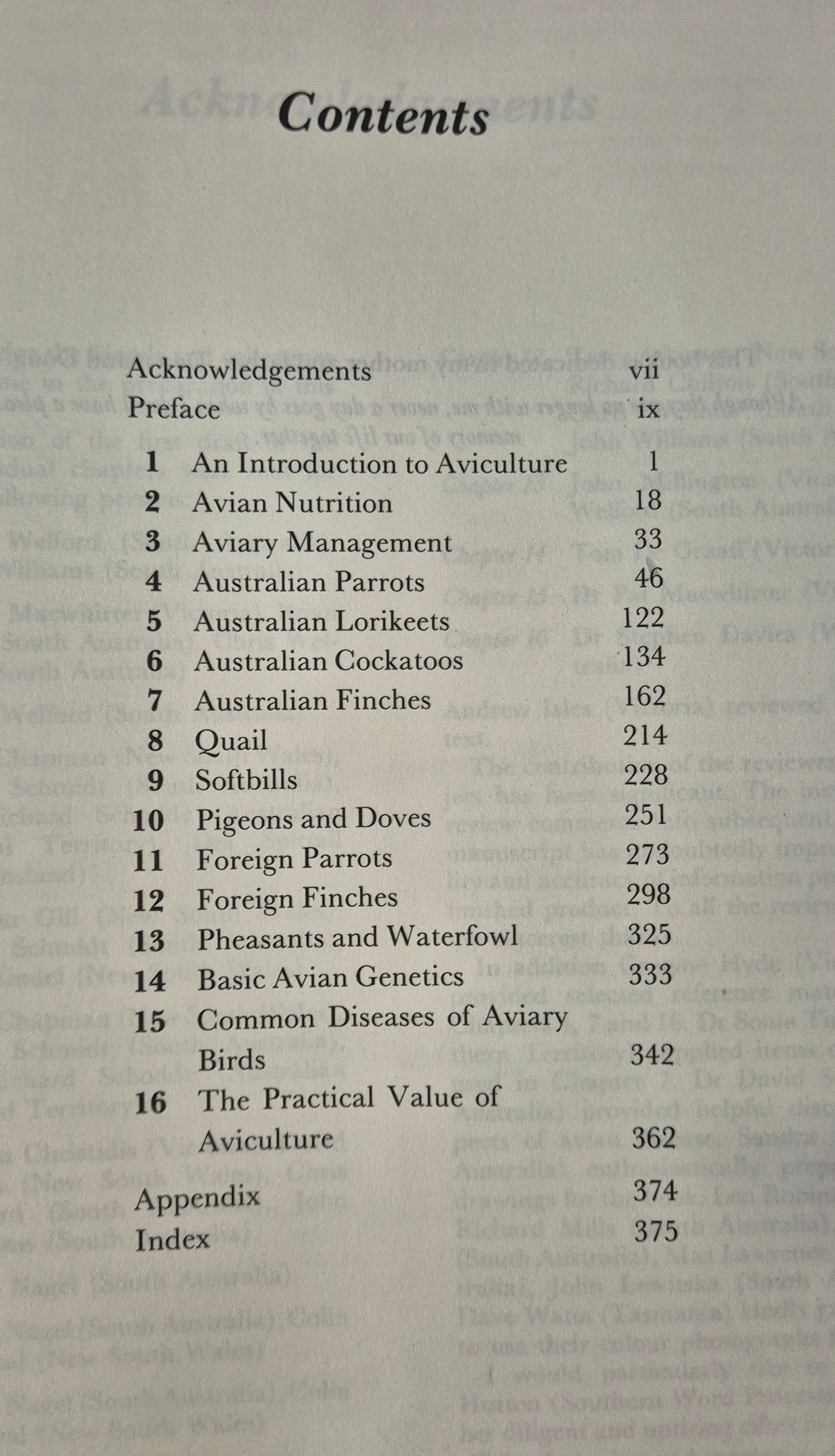 Aviculture in Australia: Keeping and Breeding Aviary Birds by Mark Shephard