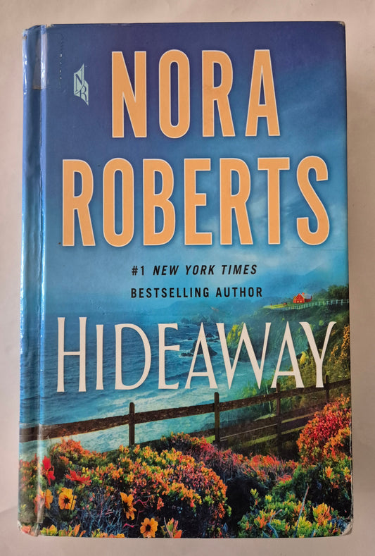 Hideaway by Nora Roberts (Large Print)