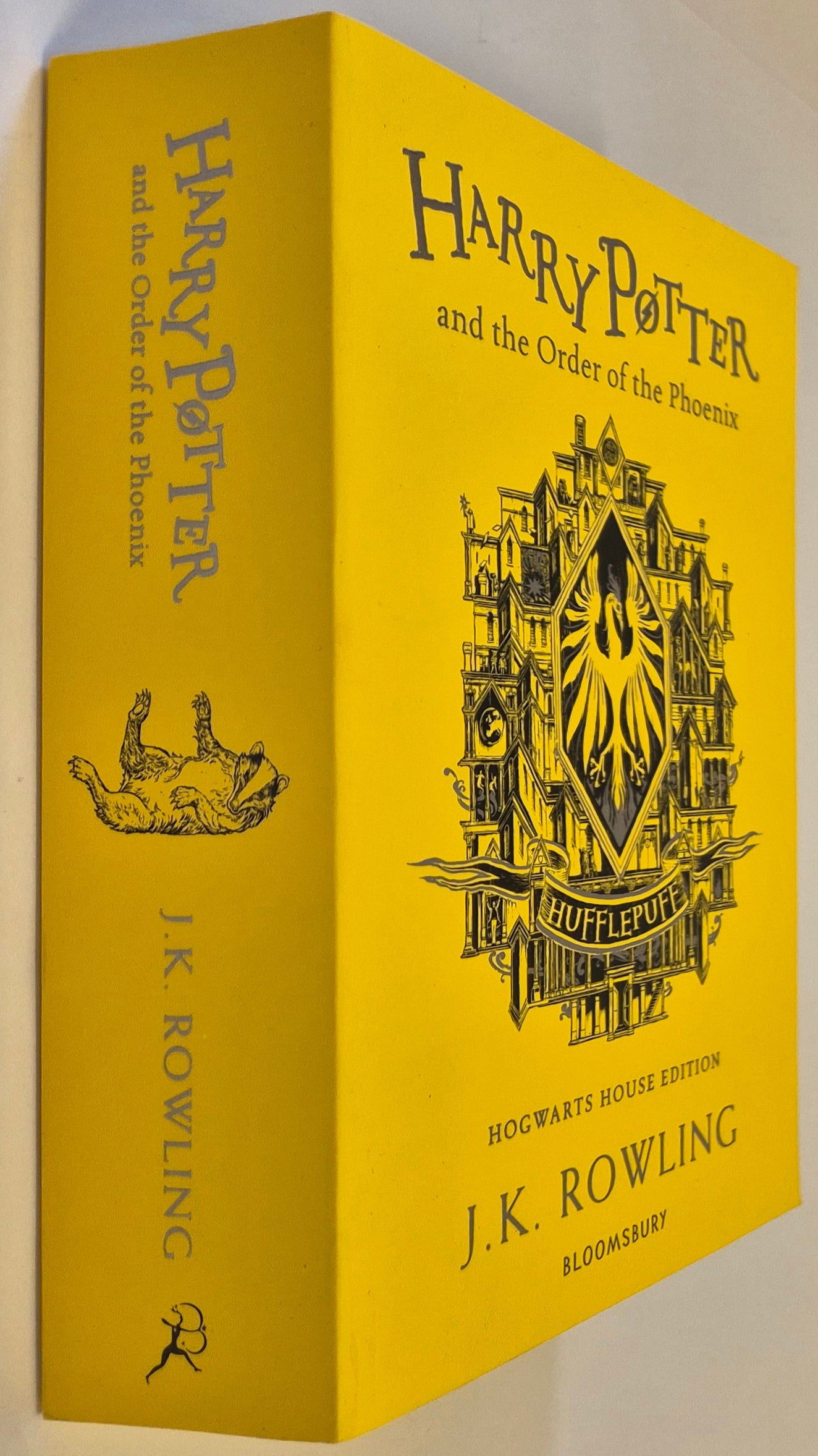 Harry Potter and the Order of the Phoenix (Harry Potter #5) (Hufflepuff Edition) by J. K. Rowling