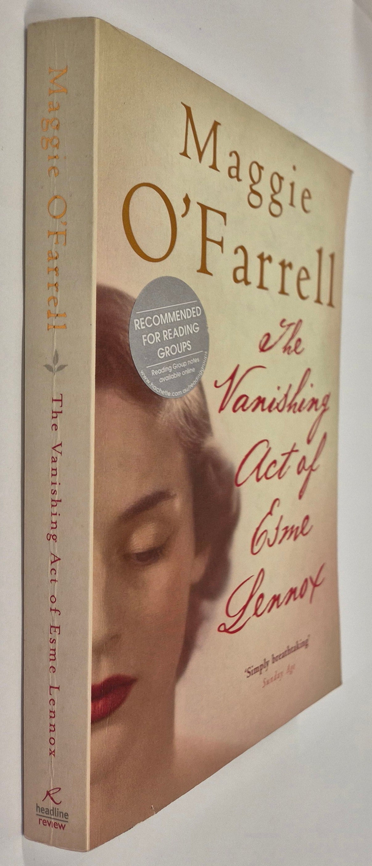 The Vanishing Act of Esme Lennox by Maggie O'Farrell