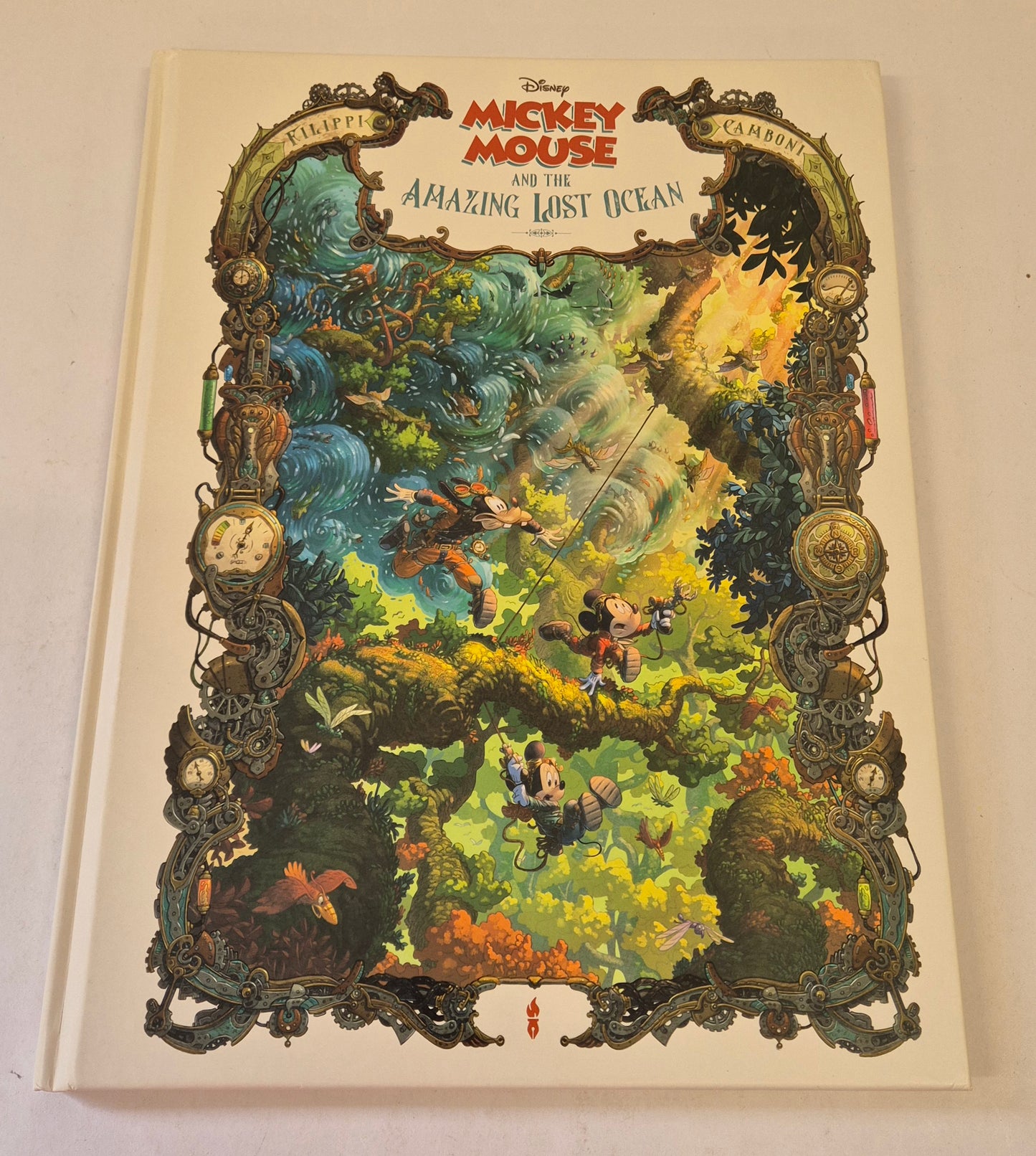 Walt Disney's Mickey Mouse and the Amazing Lost Ocean by Denis-Pierre Filippi