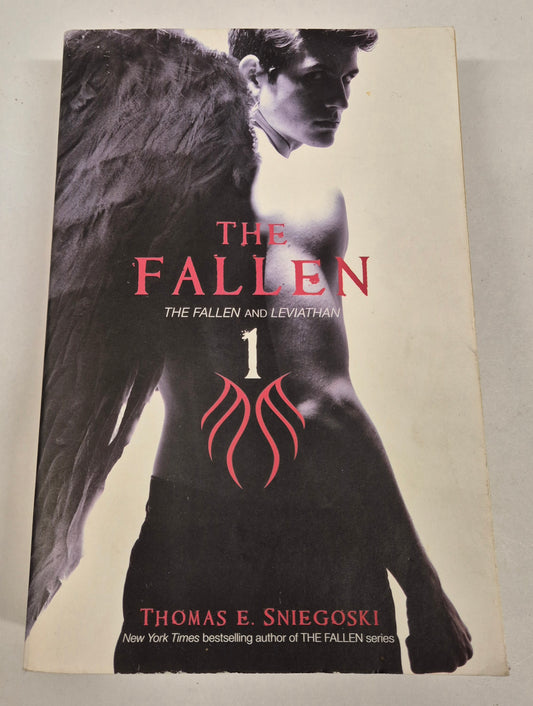 The Fallen and Leviathan (The Fallen #1) by Thomas E. Sniegoski