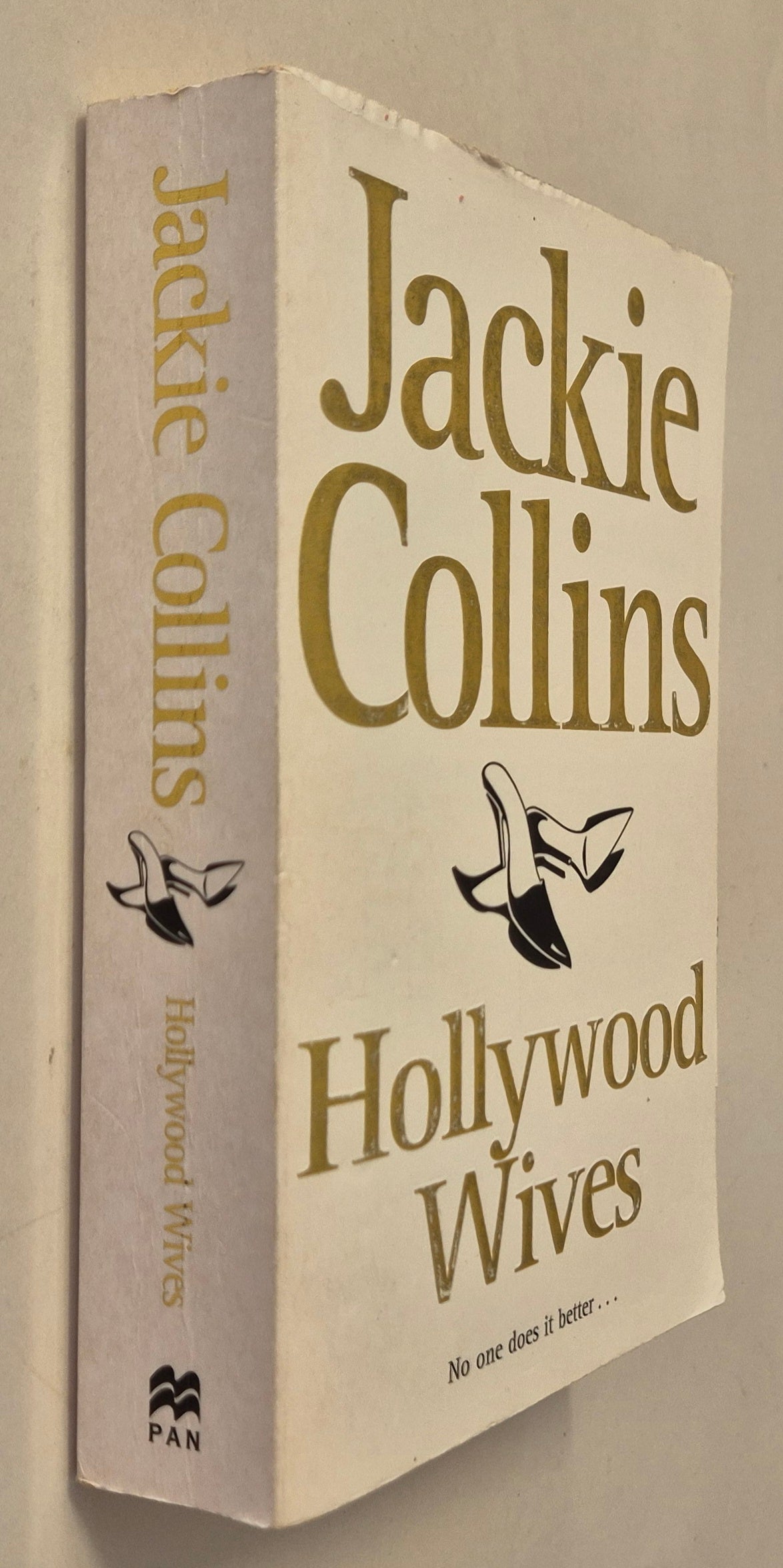 Hollywood Wives (Hollywood #1) by Jackie Collins