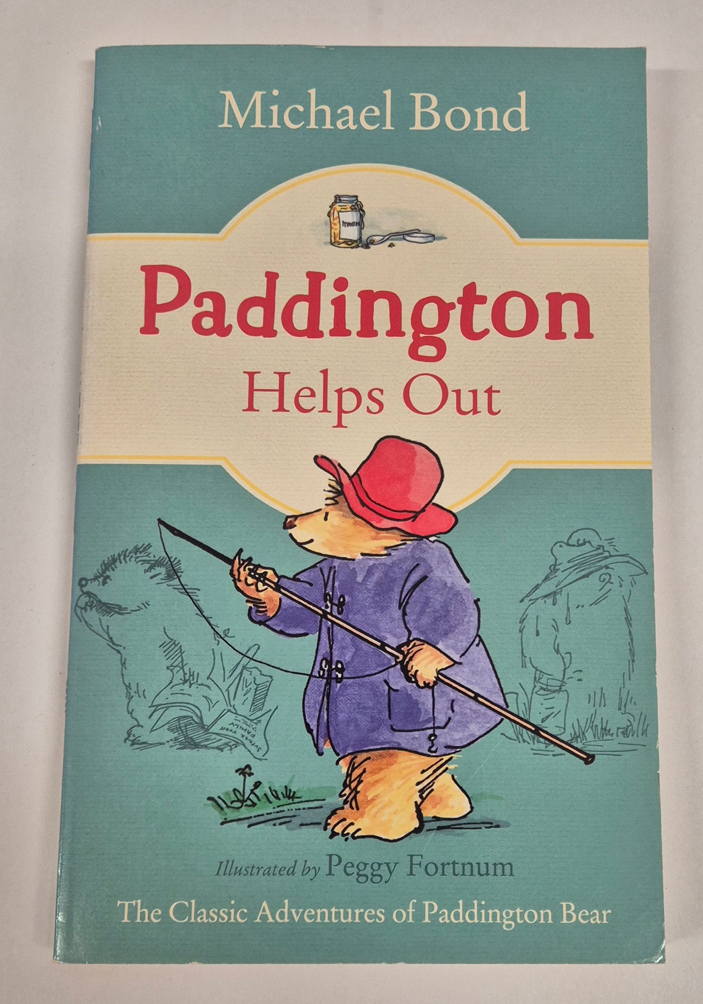Paddington Helps Out (Paddington #3) by Michael Bond