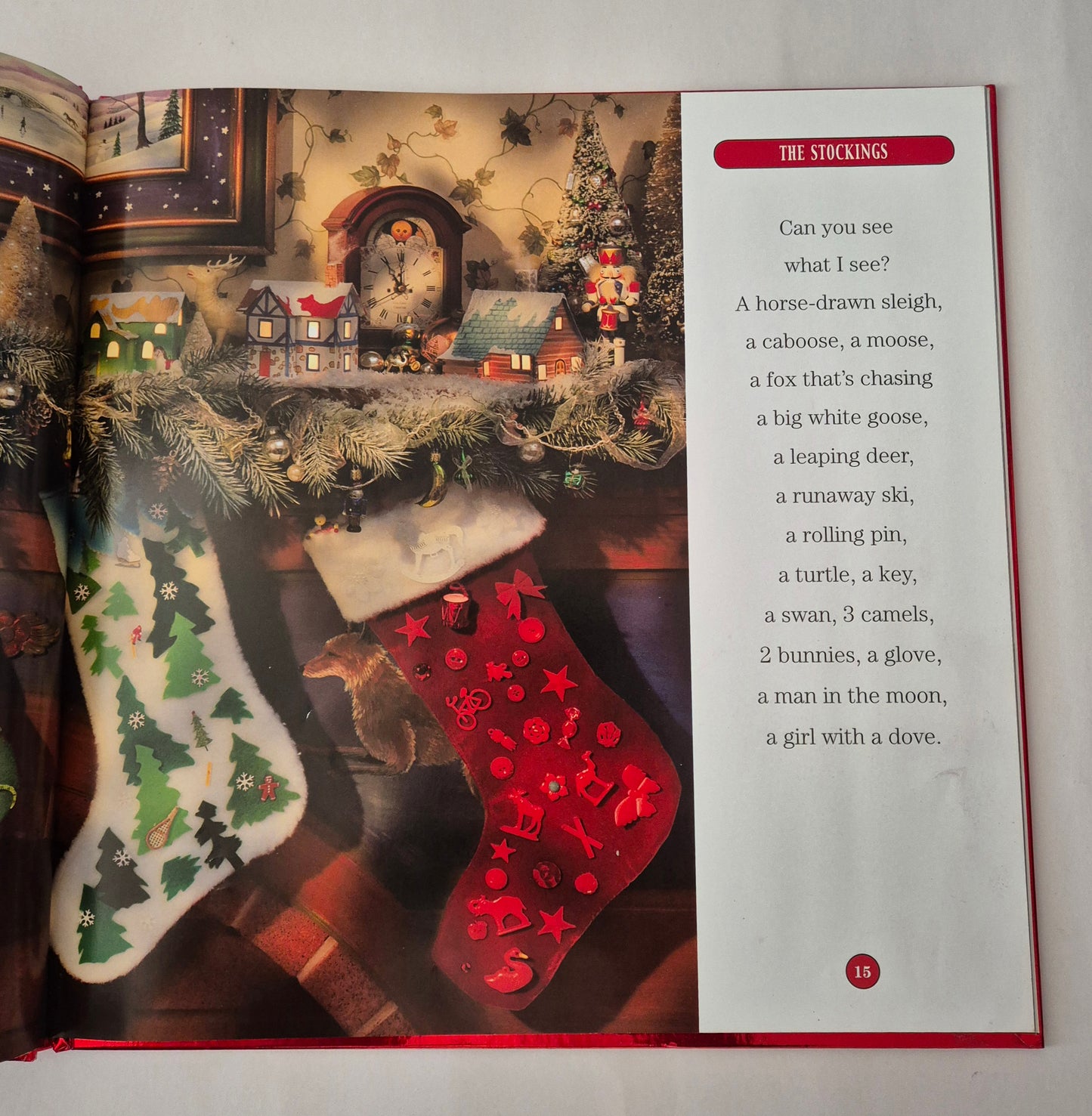 Can You See What I See? The Night Before Christmas by Walter Wick