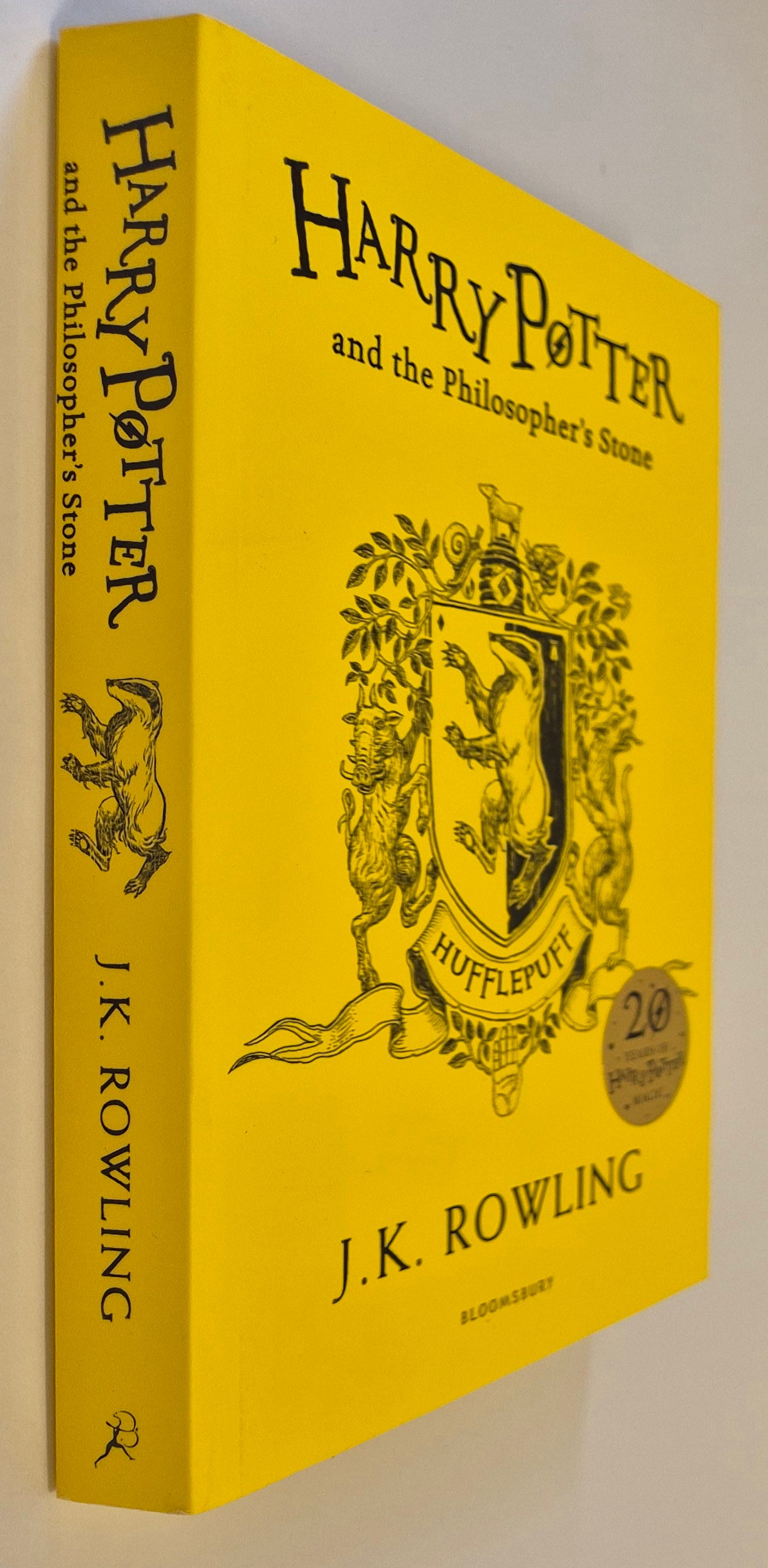 Harry Potter and The Philosopher's Stone (Harry Potter #1) (Hufflepuff Edition) by J. K. Rowling