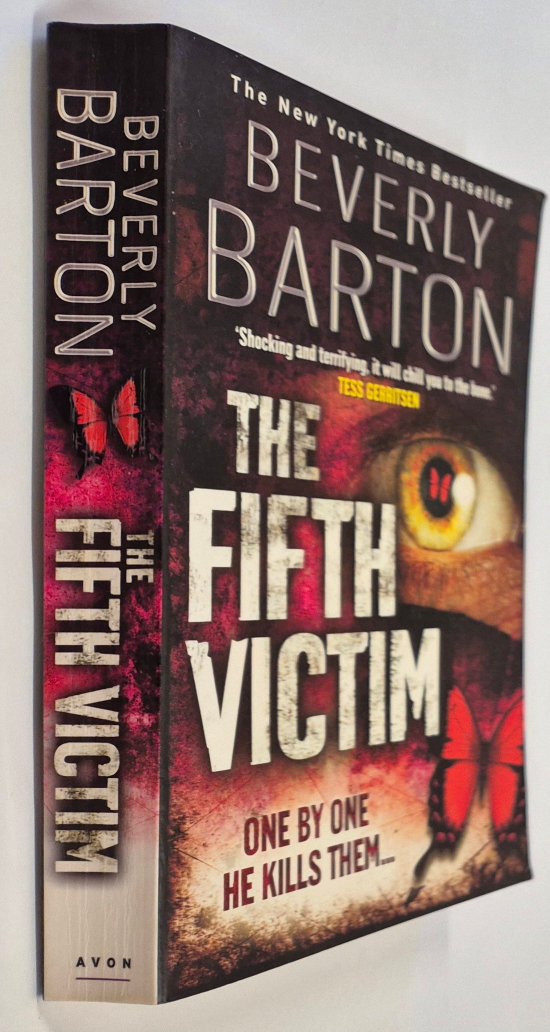 The Fifth Victim (Cherokee Pointe Trilogy #1) by Beverly Barton