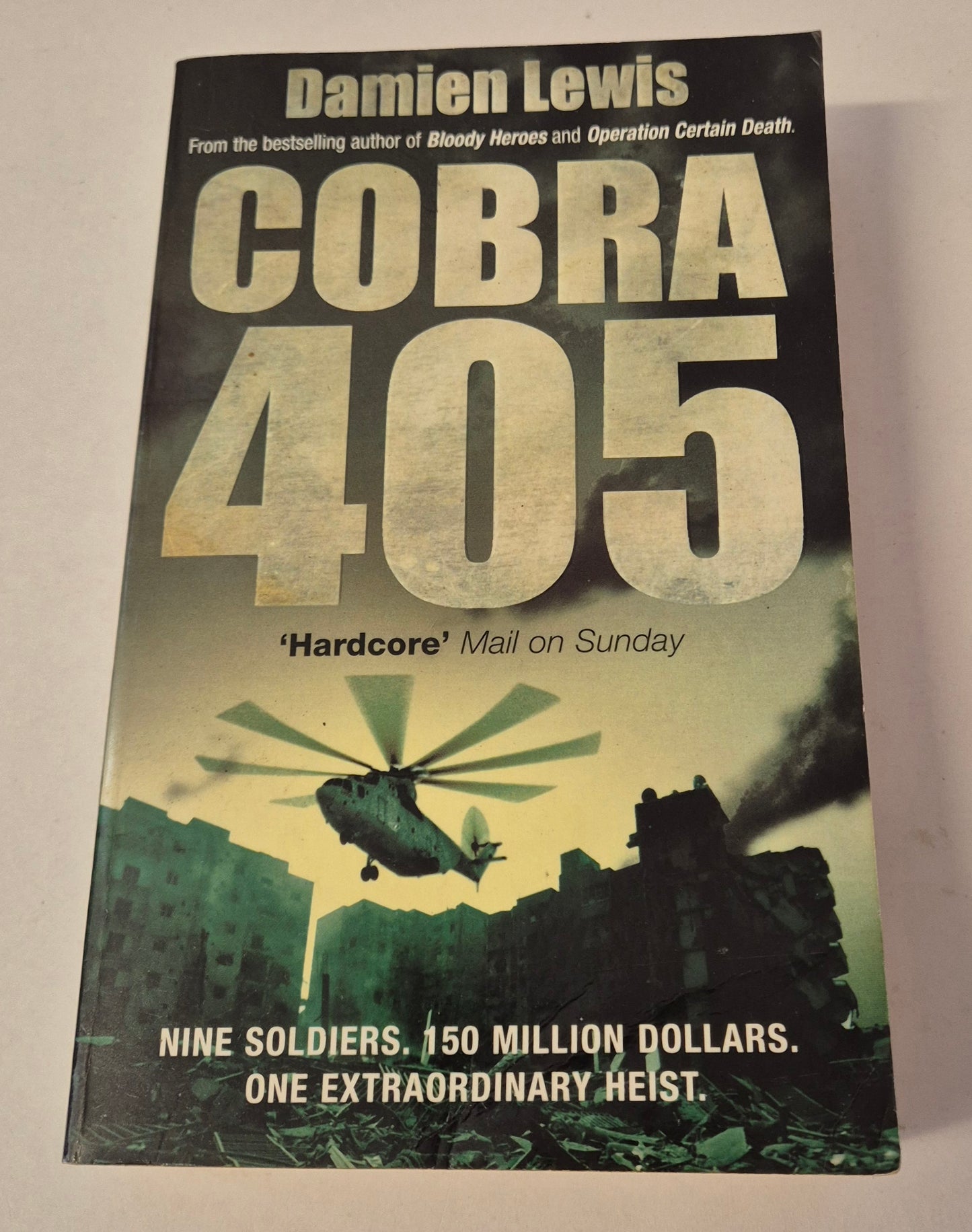 Cobra 405 by Damien Lewis