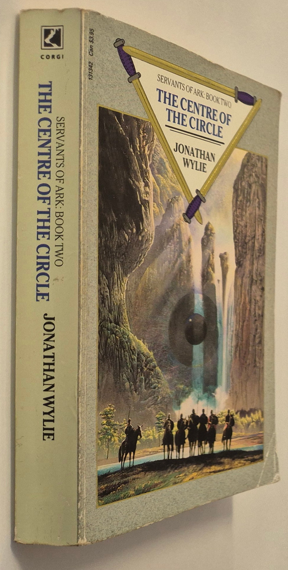 The Centre of the Circle (Servants of Ark #2) by Jonathan Wylie