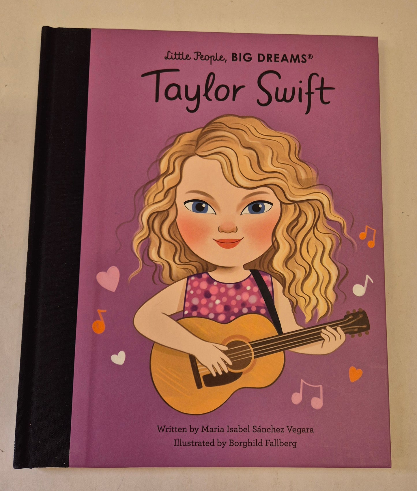 Taylor Swift (Little People, BIG DREAMS) by Maria Isabel Sanchez Vegara