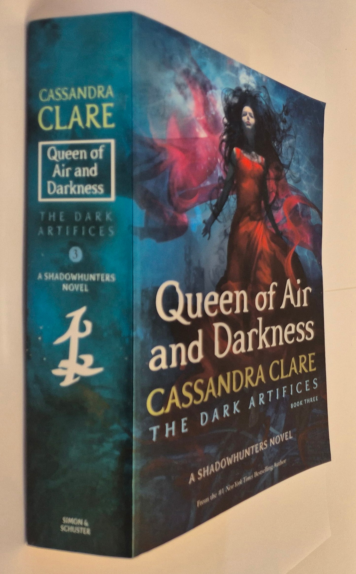 Queen of Air and Darkness (The Dark Artifices #3) by Cassandra Clare