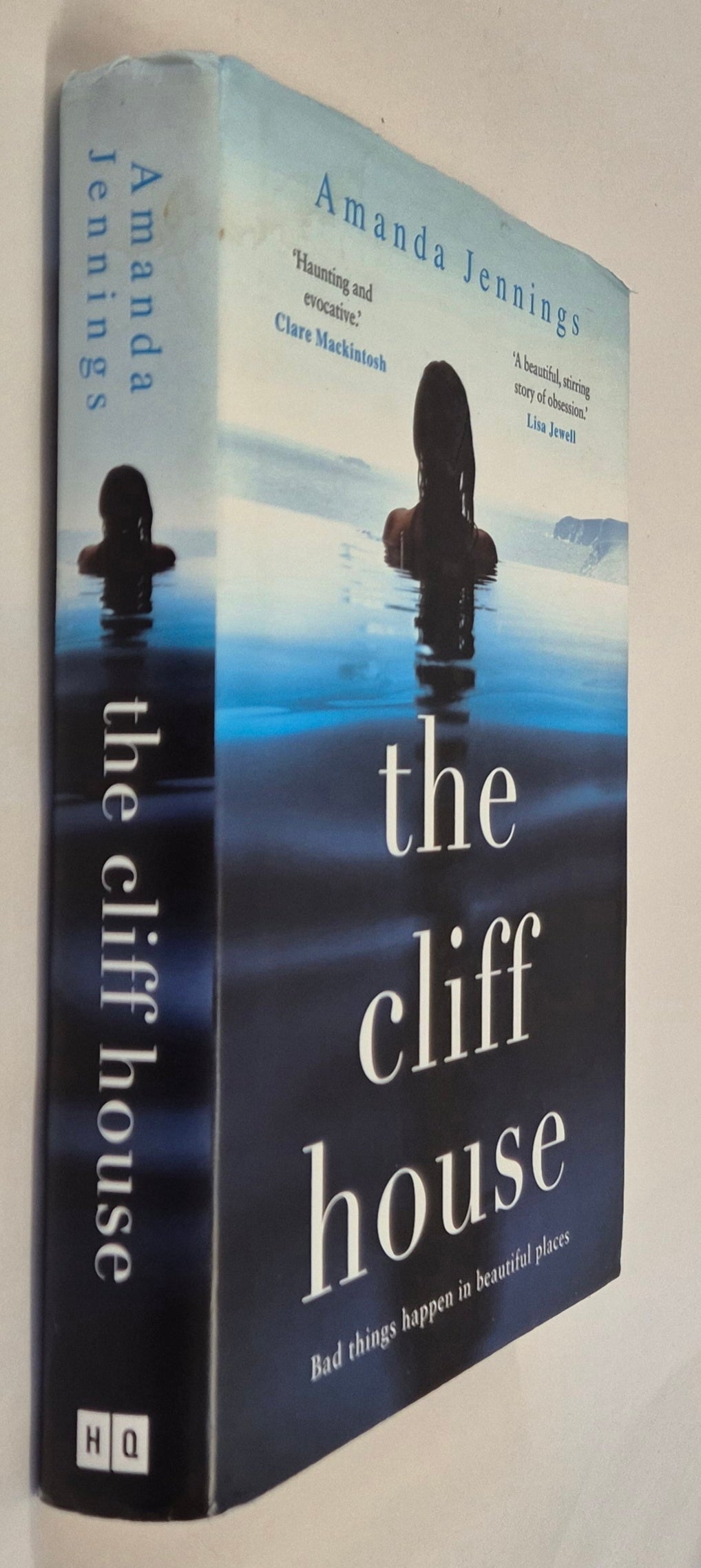 The Cliff House by Amanda Jennings